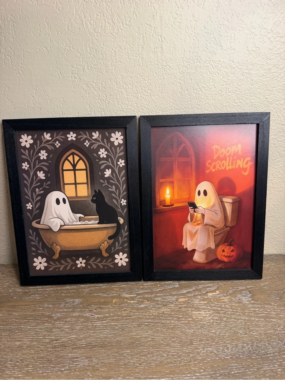 Set of 2 Target Bullseye Playground Halloween Ghost Decorative Picture